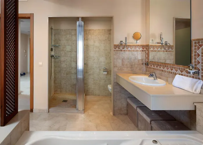 Malibu Mansions By Alfresco Apartment *