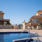 Malibu Mansions By Alfresco شقة