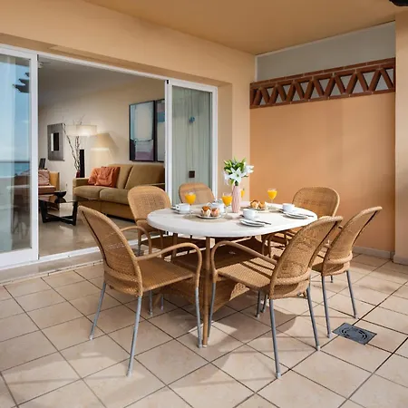 Malibu Mansions By Alfresco