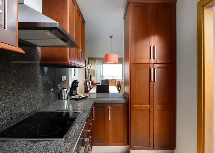 Malibu Mansions By Alfresco